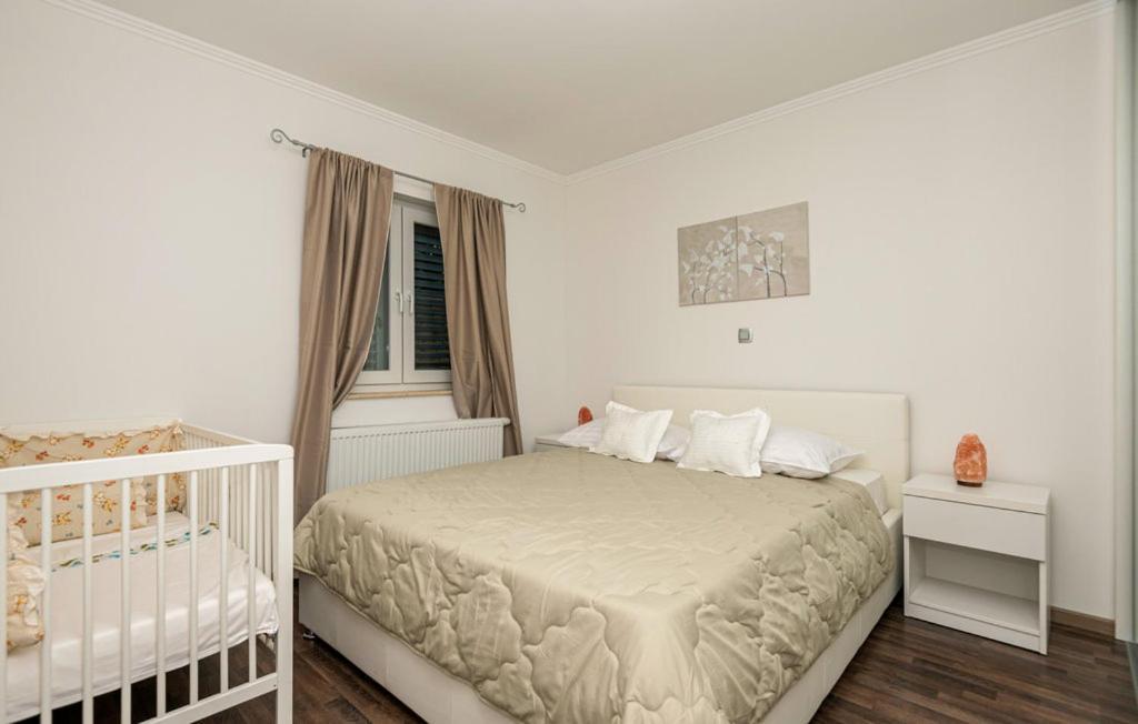 Apartament Family Jelavic Vrgorac Zewnętrze zdjęcie